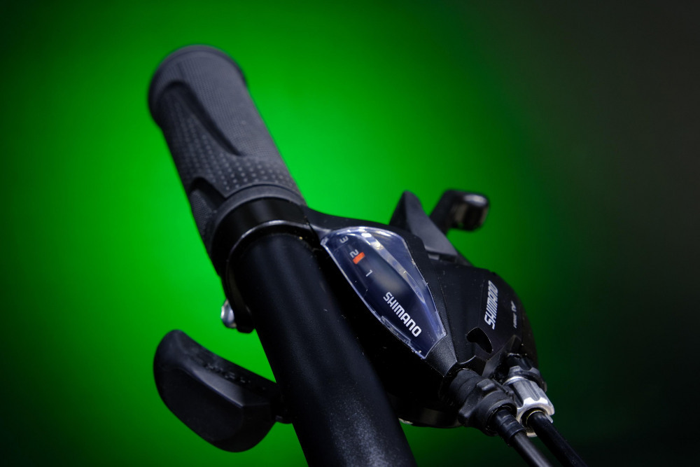 Lorak MAX 200 Матовый Чёрный/Зелёный 19р (на рост 171-182)