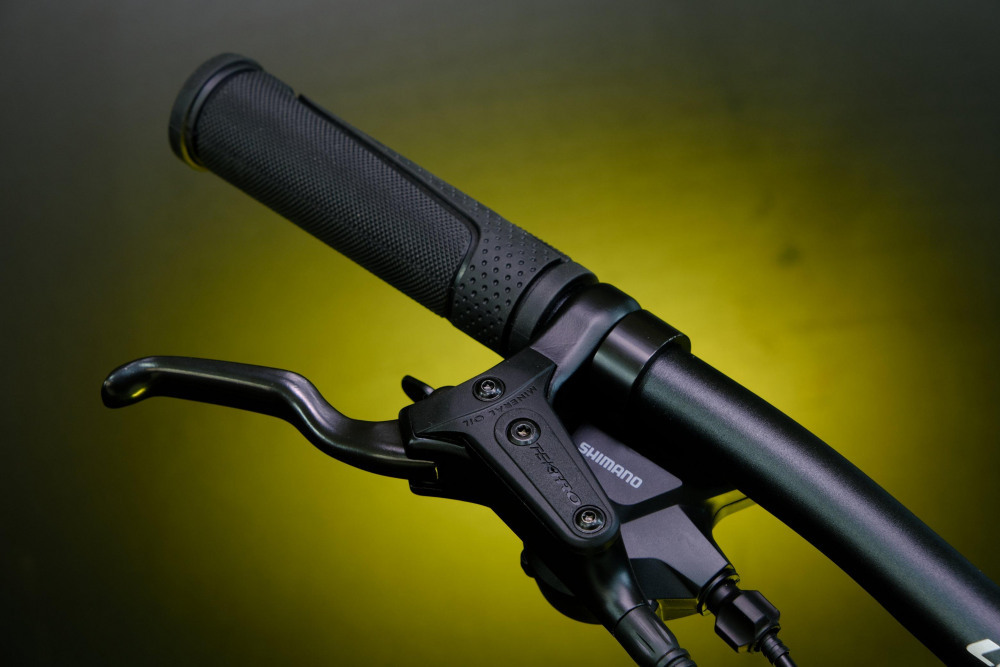 Lorak Sel 8900 HD Серебристый/Салатовый 19р (на рост 171-182)